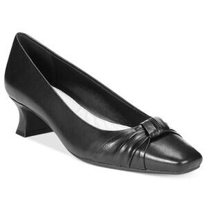 Easy Street Women Kitten Pump Heels Waive Size US 5.5M Black Faux Leather